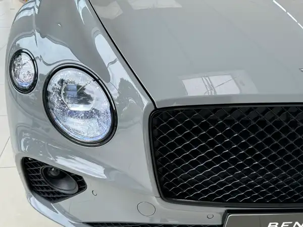 BENTLEY CONTINENTAL (6/11)