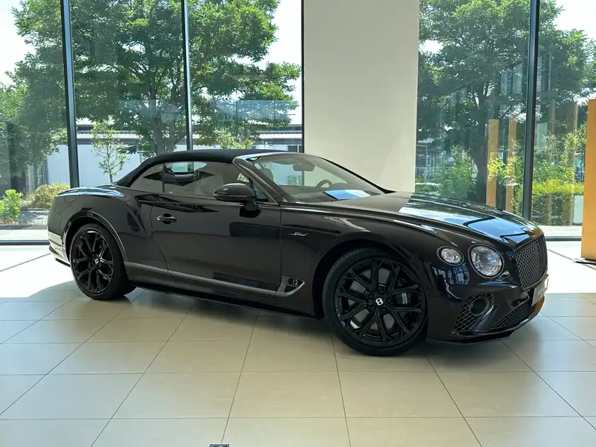 BENTLEY CONTINENTAL (1/12)