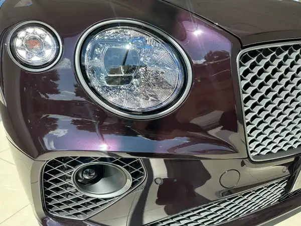 BENTLEY CONTINENTAL (7/12)