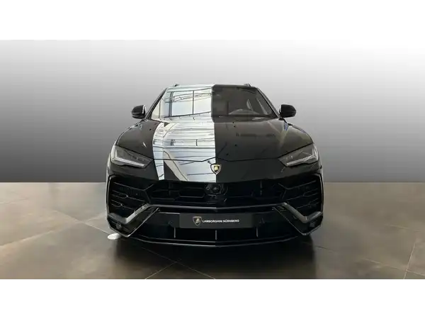 LAMBORGHINI URUS (5/16)