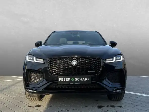 JAGUAR F-PACE (8/9)