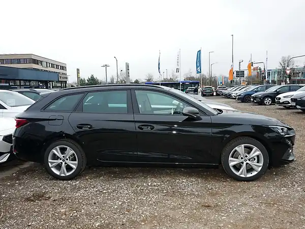 SEAT LEON SPORTSTOURER (3/13)