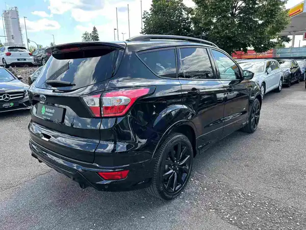 FORD KUGA (6/17)