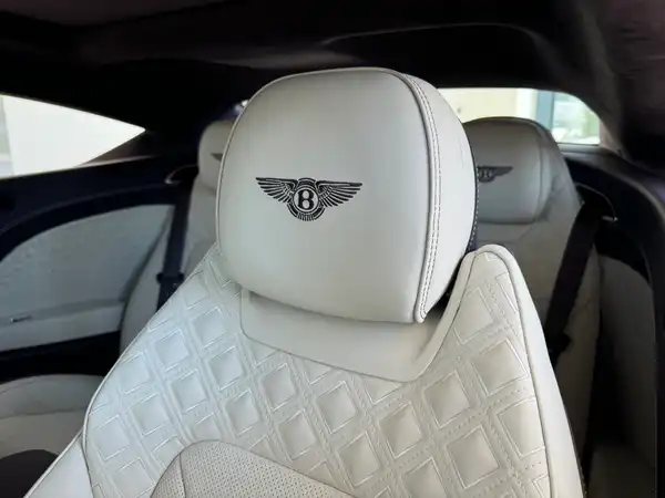 BENTLEY CONTINENTAL (9/12)