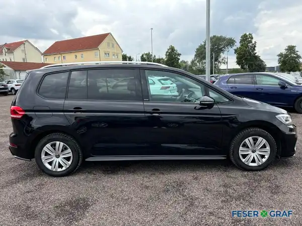 VW TOURAN (4/18)