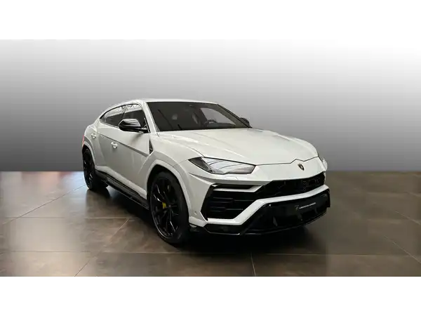 LAMBORGHINI URUS (19/19)