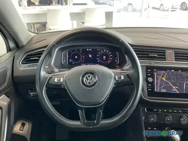 VW TIGUAN ALLSPACE (8/18)