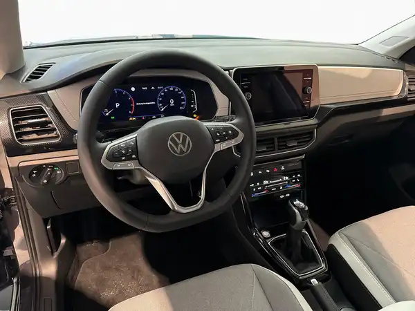 VW T-CROSS (8/13)