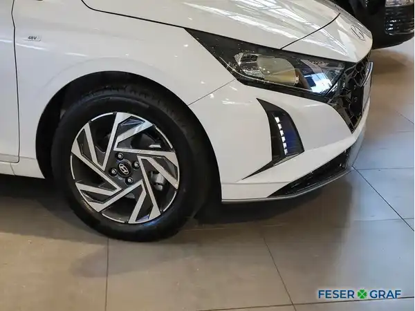 HYUNDAI I20 (3/12)