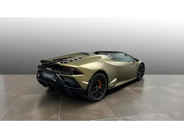 LAMBORGHINI HURACÁN (3/20)