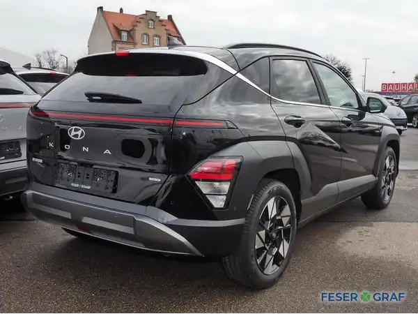 HYUNDAI KONA (2/14)