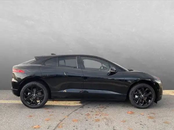 JAGUAR I-PACE (6/9)