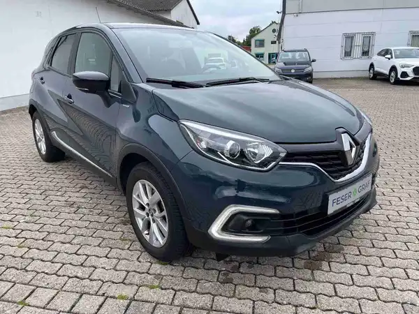 RENAULT CAPTUR (3/16)