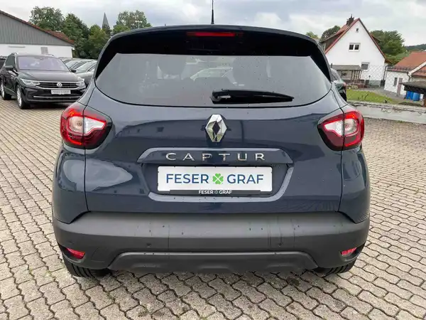 RENAULT CAPTUR (4/16)