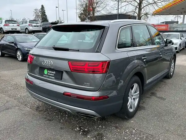 AUDI Q7 (3/19)