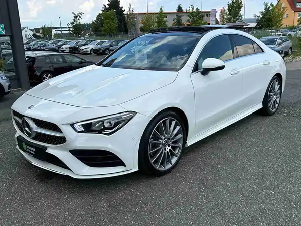 MERCEDES-BENZ CLA (3/18)