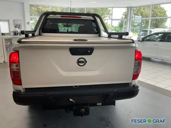 NISSAN NAVARA (4/16)