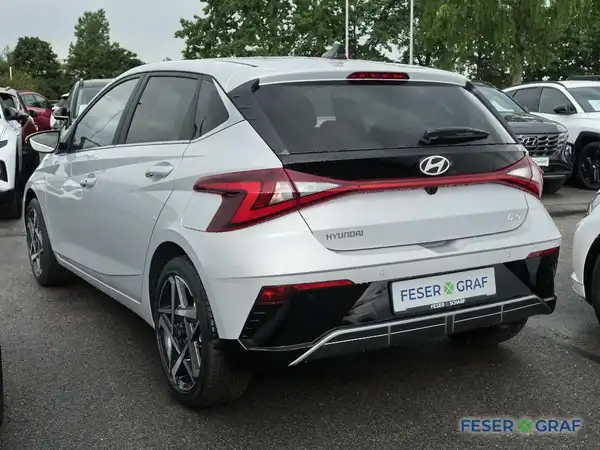 HYUNDAI I20 (2/12)