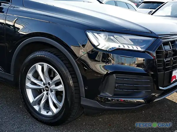 AUDI Q7 (12/21)