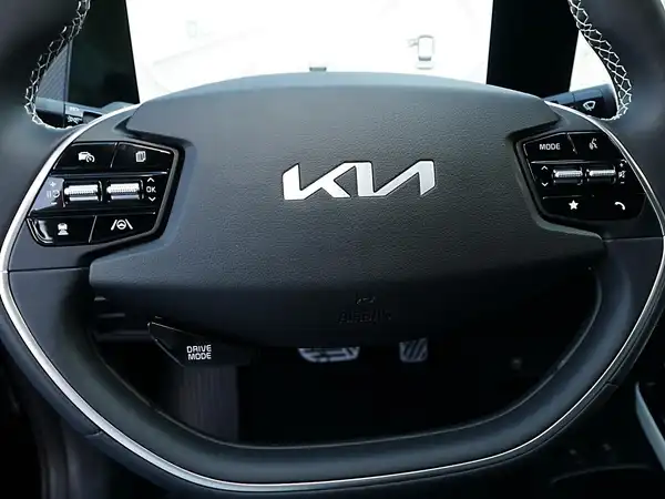 KIA EV6 (12/19)