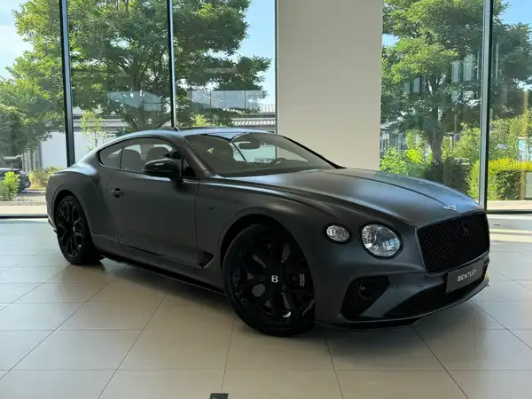 BENTLEY CONTINENTAL (1/11)