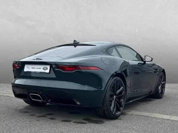 JAGUAR F-TYPE (2/9)