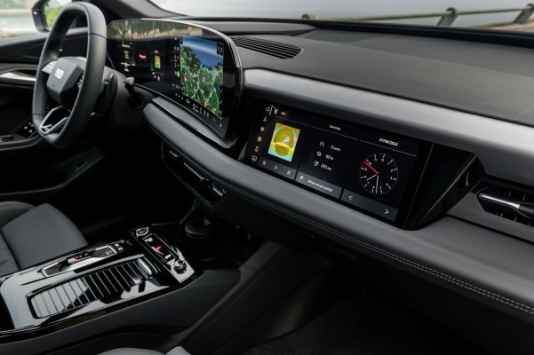 Audi Q6 e-tron Interieur 2